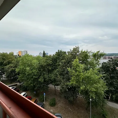 Peaceful Relaxation - Free Parking 布拉迪斯拉发