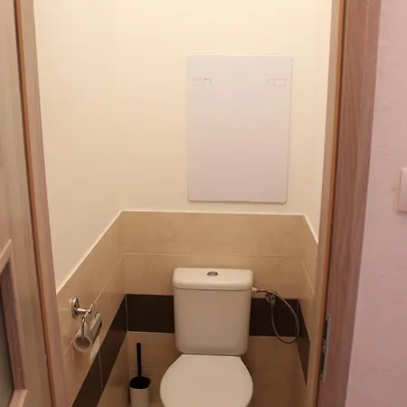 公寓 Peaceful Relaxation - Free Parking 布拉迪斯拉发